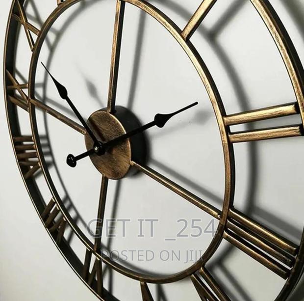 Antique Wall Clock*
-material - - thumbnail 3