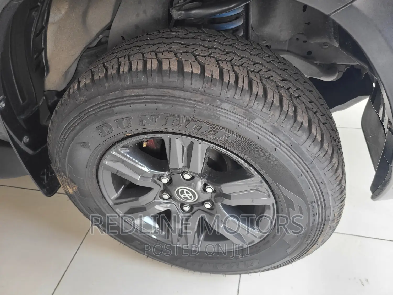 Toyota Hilux 2019 Silver