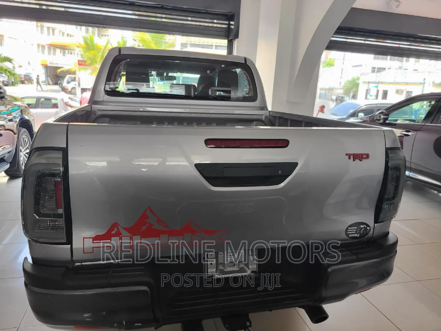 Toyota Hilux 2019 Silver