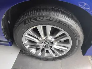 Toyota Harrier 2.0 Turbo 2017 Blue