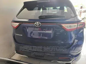 Toyota Harrier 2.0 Turbo 2017 Blue