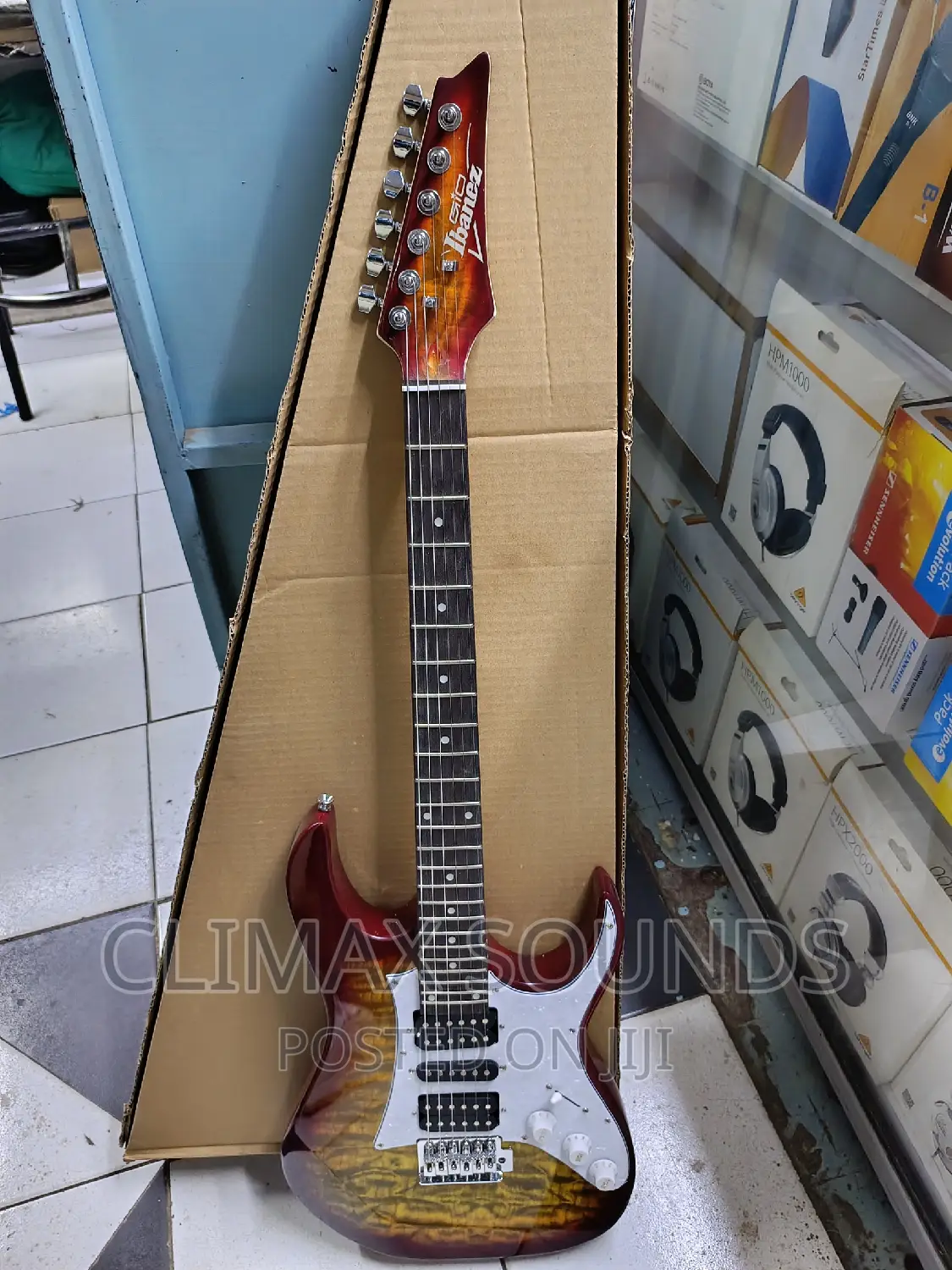 Ibanez Solo Guitar 24fretz
