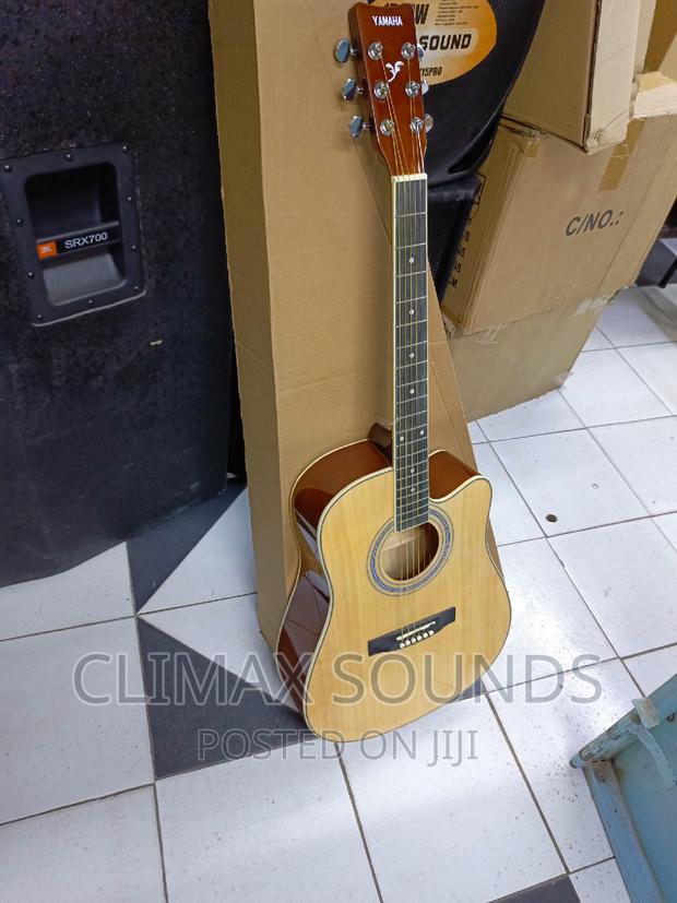 Yamaha Acoustic Guitar 41 Inch - thumbnail 4