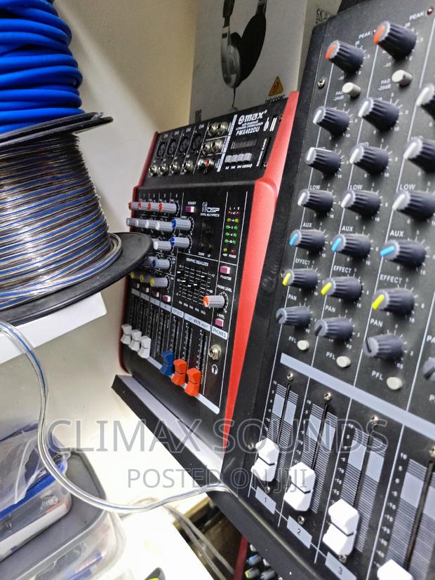 Powered Mixer 4 Channels  - main view