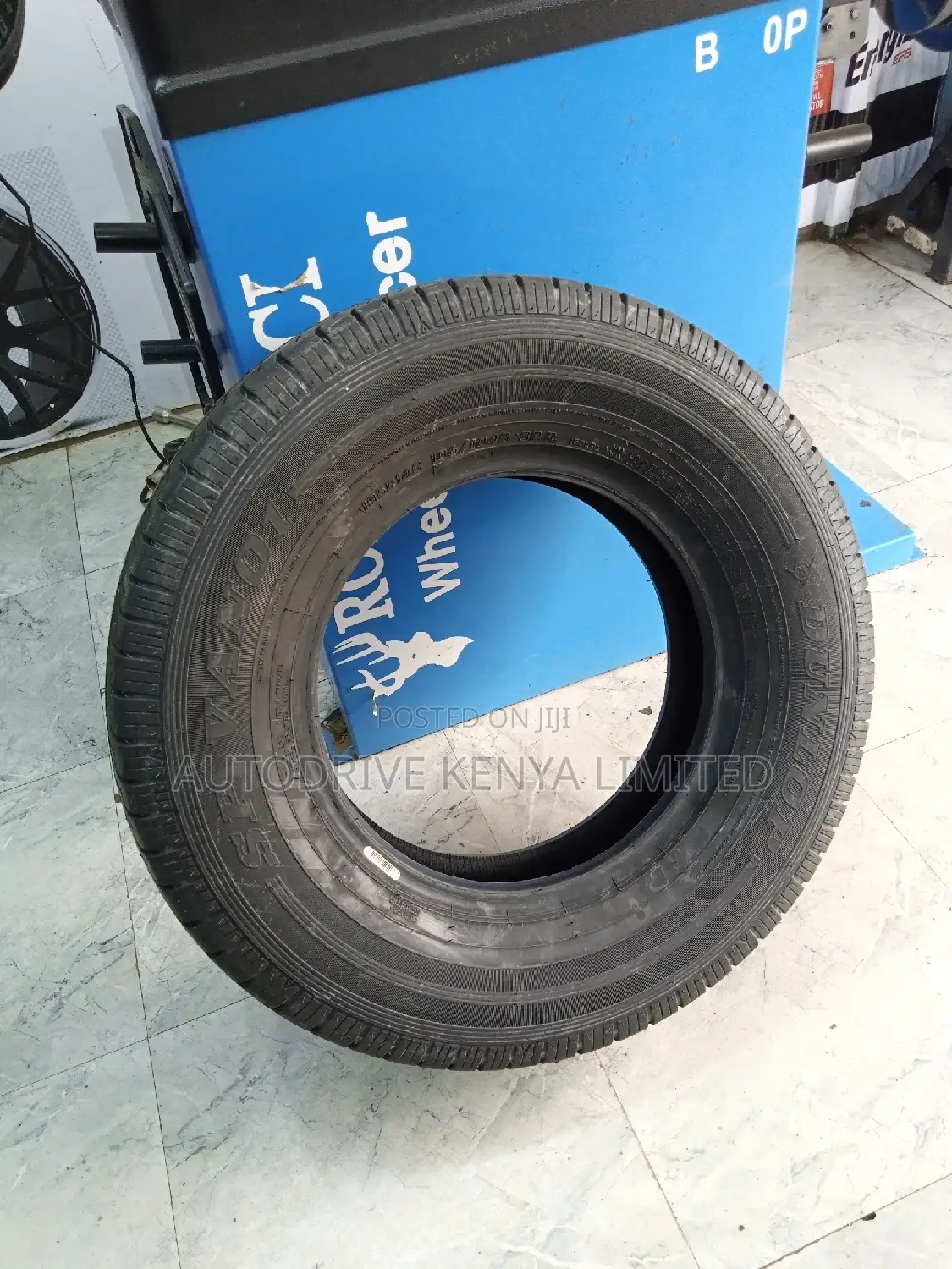 195R14C Dunlop Tyre