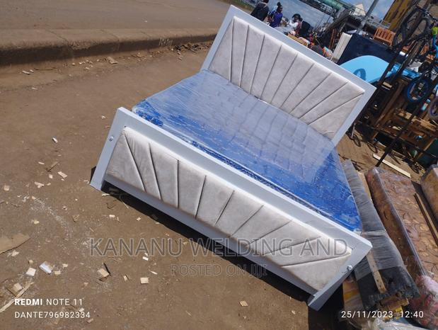 Chester Bed