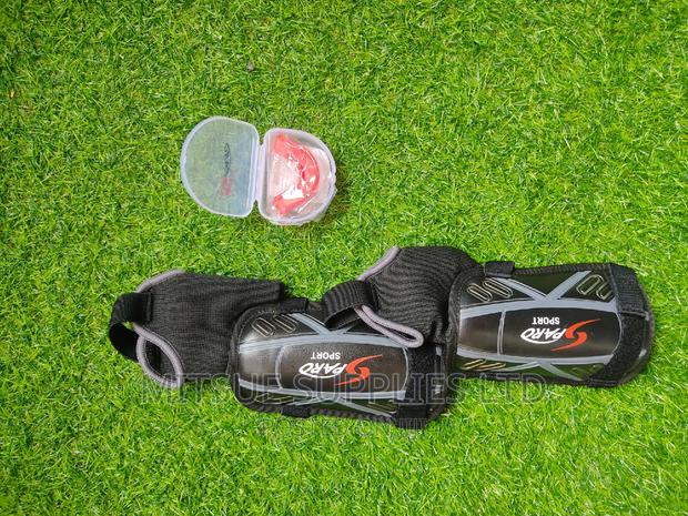 Junior Hockey Shin Guards With Ankle Protection+ Mouth Guard