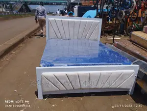 Chester Bed