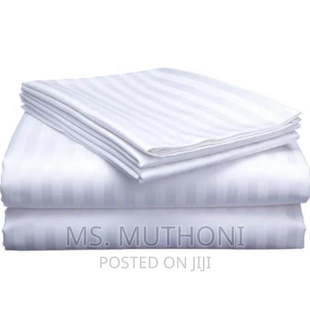 Luxury 2 Cotton Stripped Bedsheets 2/4 Pillowcases - main view