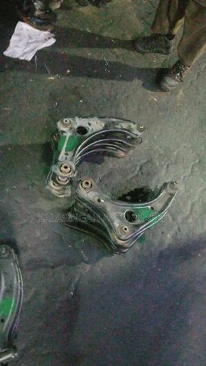 Arm Nissan Note 2014 - thumbnail 2