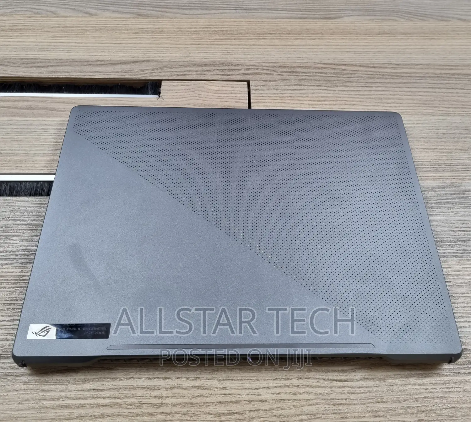 Laptop Asus ROG Zephyrus G15 16GB AMD Ryzen 9 SSD 1T