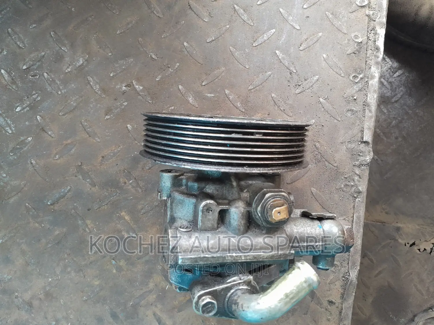 Mitsubishi Pajero(Makai) 6G74 Power Steering Pump