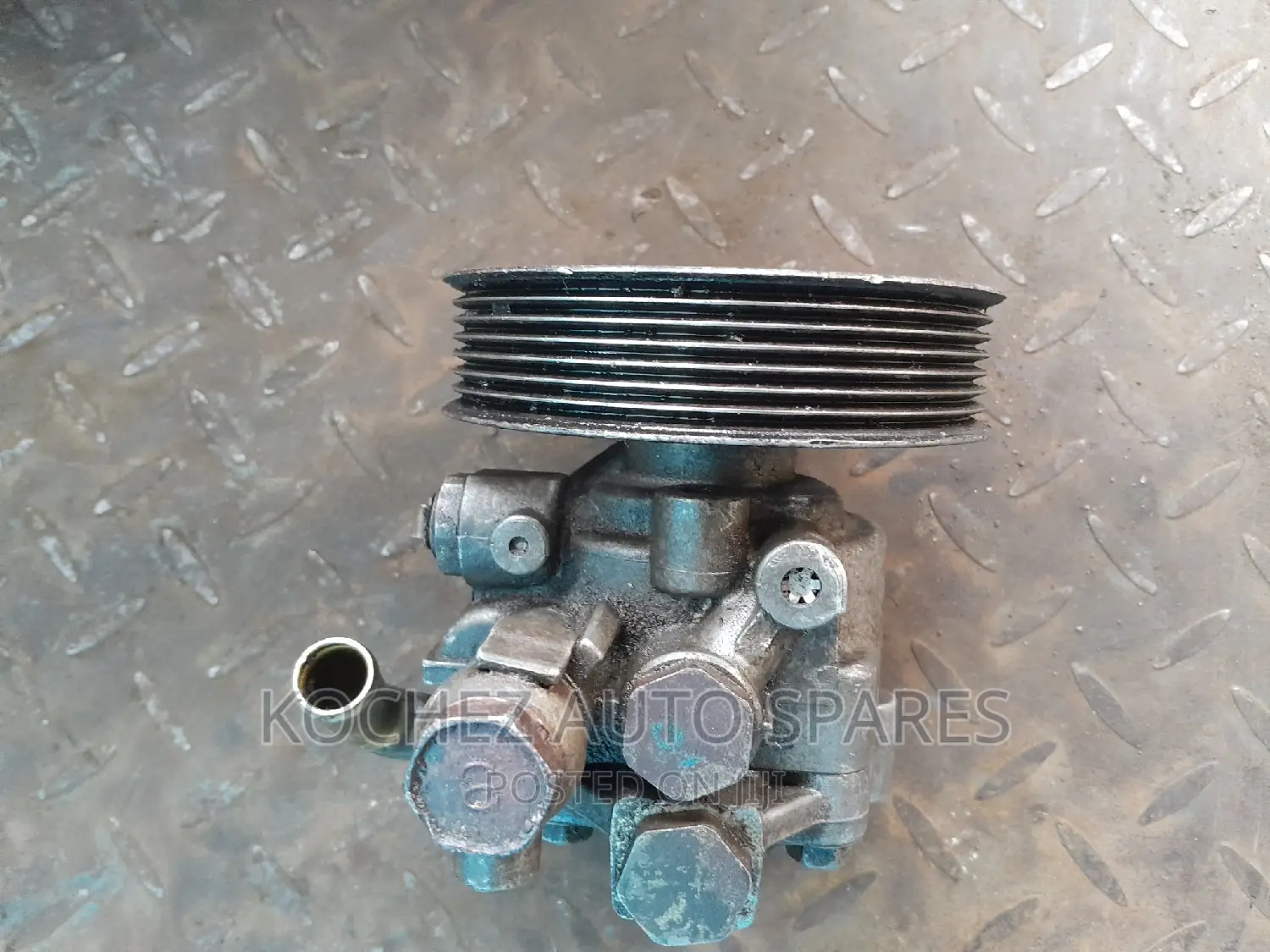 Mitsubishi Pajero(Makai) 6G74 Power Steering Pump