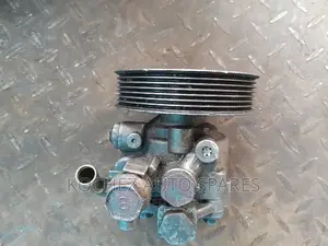 Mitsubishi Pajero(Makai) 6G74 Power Steering Pump