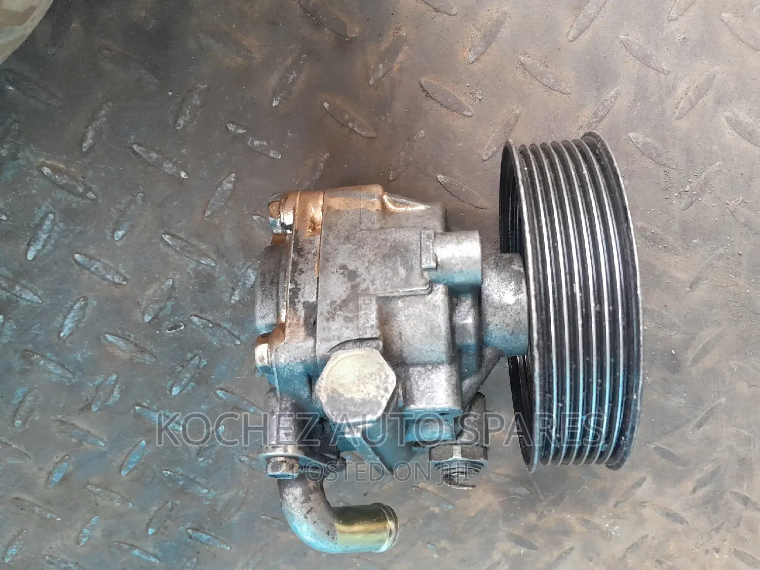 Mitsubishi Pajero(Makai) 6G74 Power Steering Pump