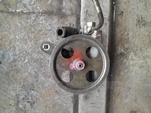 Power Steering Pump for Toyota Starlet 91,100, 4E Engine