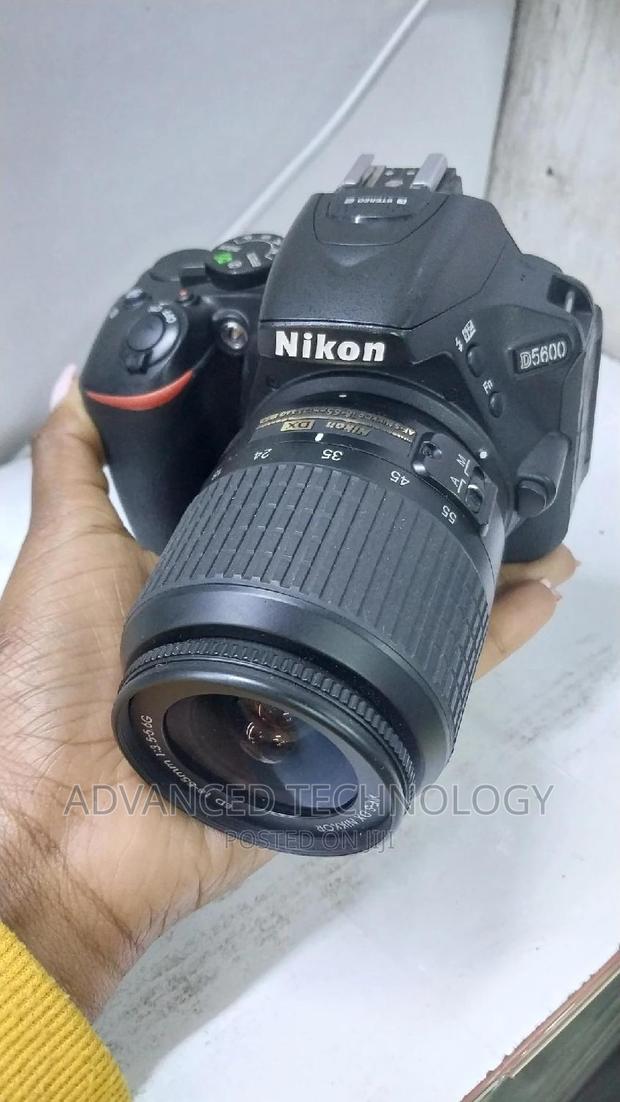 Nikon D5600 Exuk With 18-55mm Lense - thumbnail 4