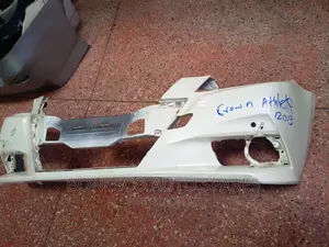 Toyota Crown Athlete (2013-2015) Front Bumper Assembly