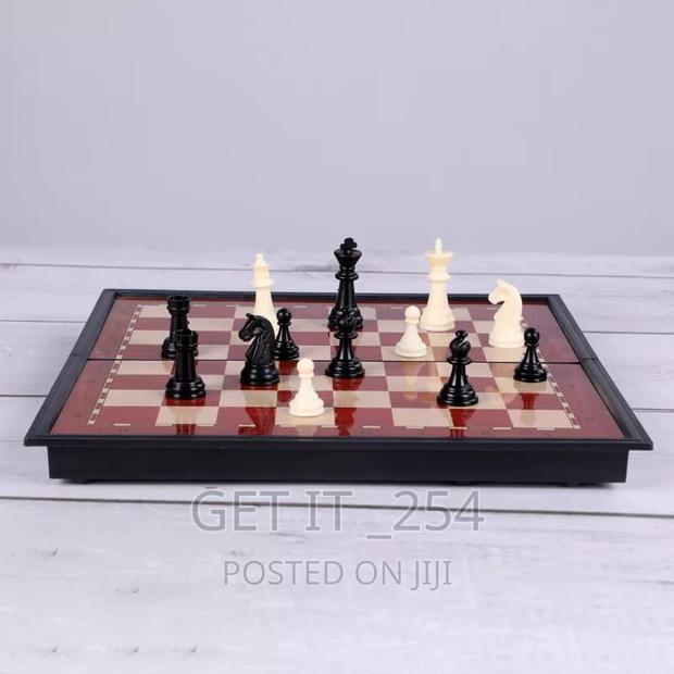 Foldable Magnetic Big Size Chess Board - thumbnail 2