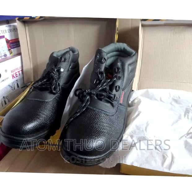 Brand New Durable and Unique Safety Boots - thumbnail 2