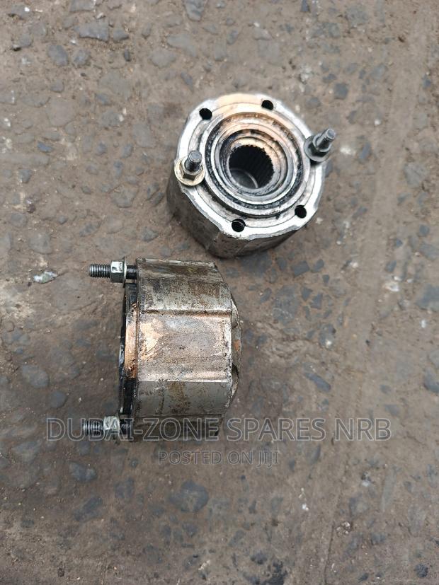 Nissan Hardbody Front Free-Hubs 28-Spines Now Available. - thumbnail 7