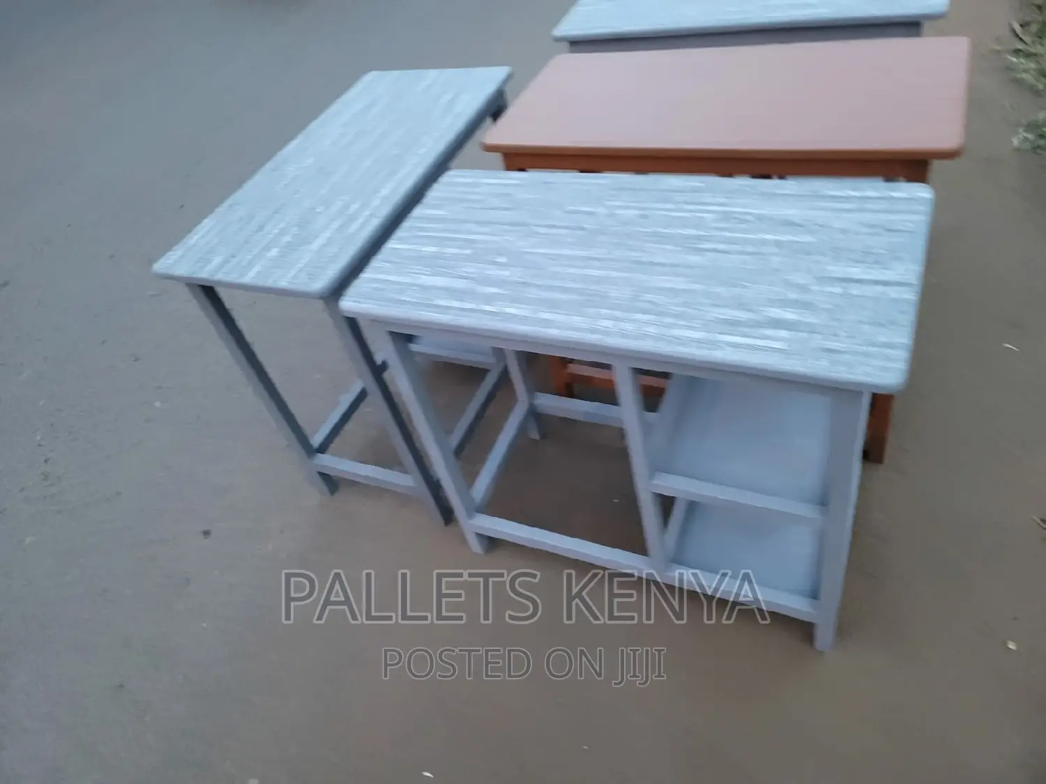 Kitchen Table- FG12