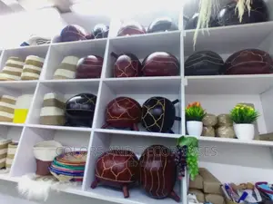 Calabash Home Decor
