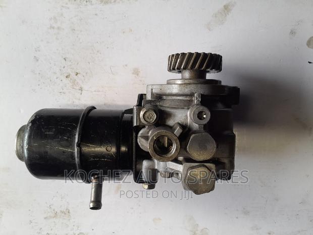 Power Steering Pump for Mitsubishi Shogun 4m41 V60/V70