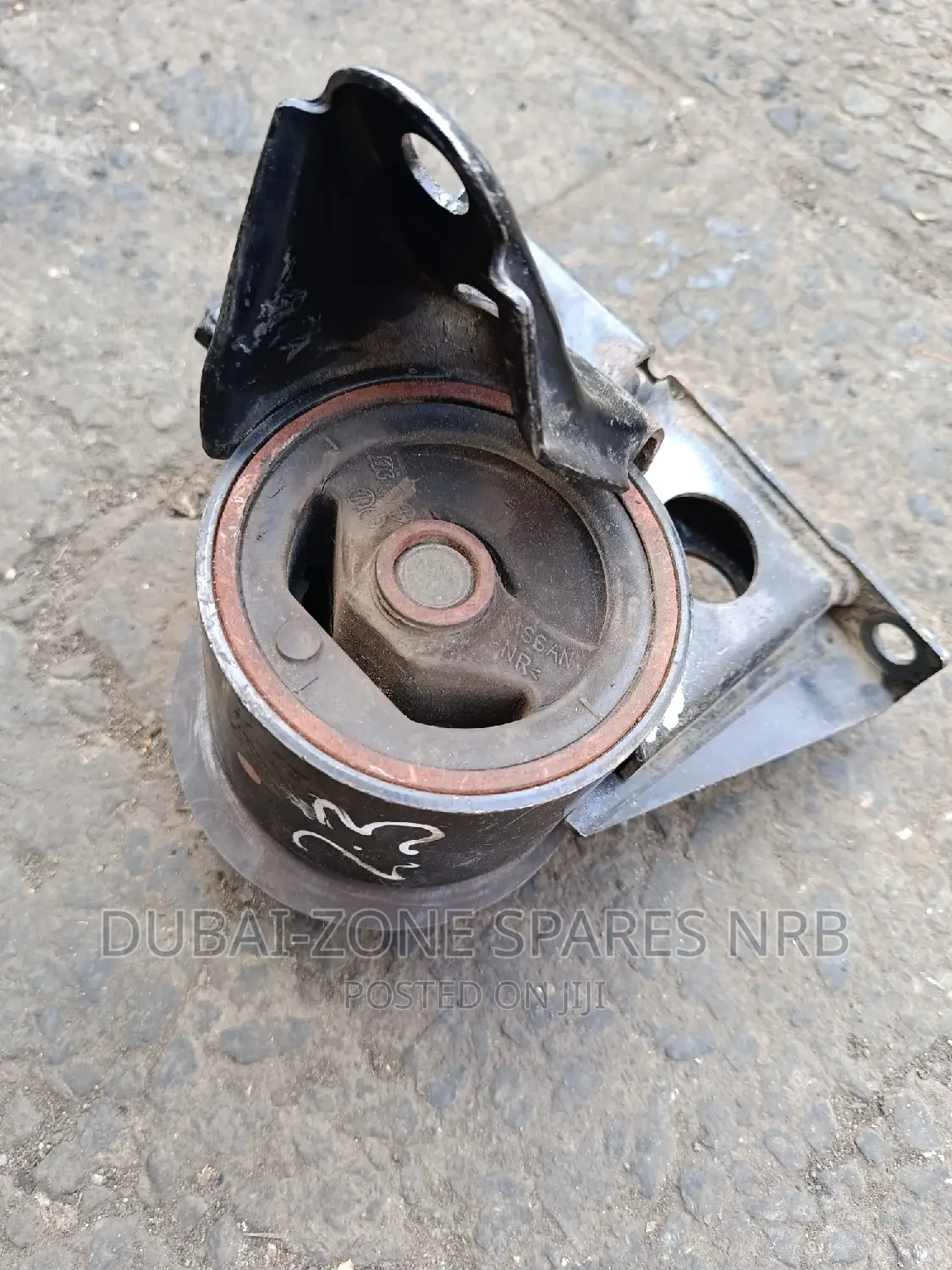 Nissan X-Trail Nt30 2 4-Wheel Drive Right Engine Mount.