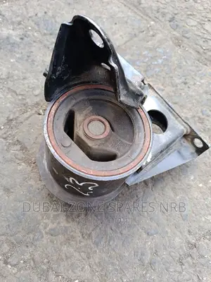 Nissan X-Trail Nt30 2 4-Wheel Drive Right Engine Mount.