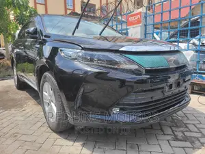 Toyota Harrier 2.0 Turbo 2017 Black