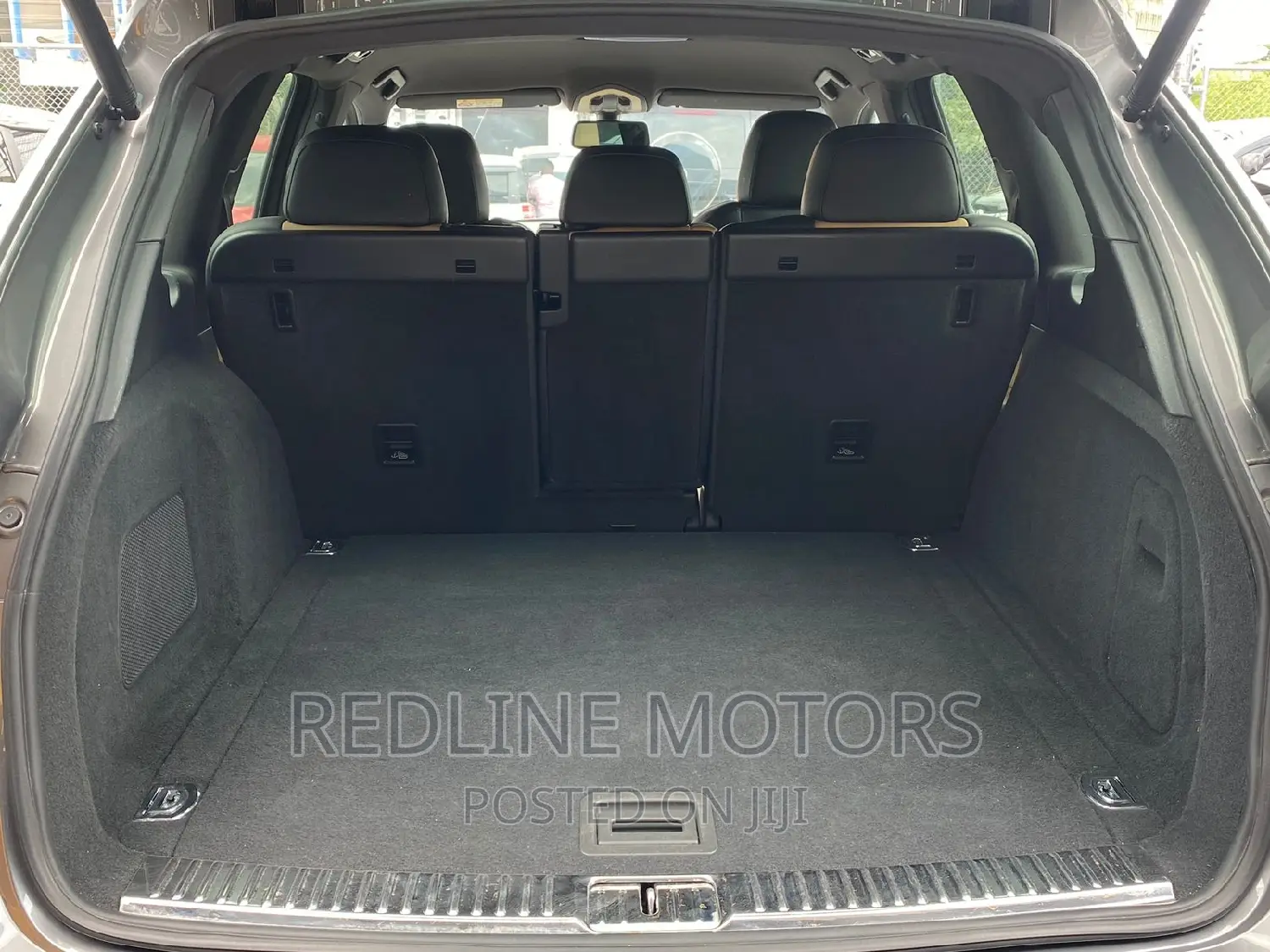 Porsche Cayenne Turbo AWD 2016 Gray