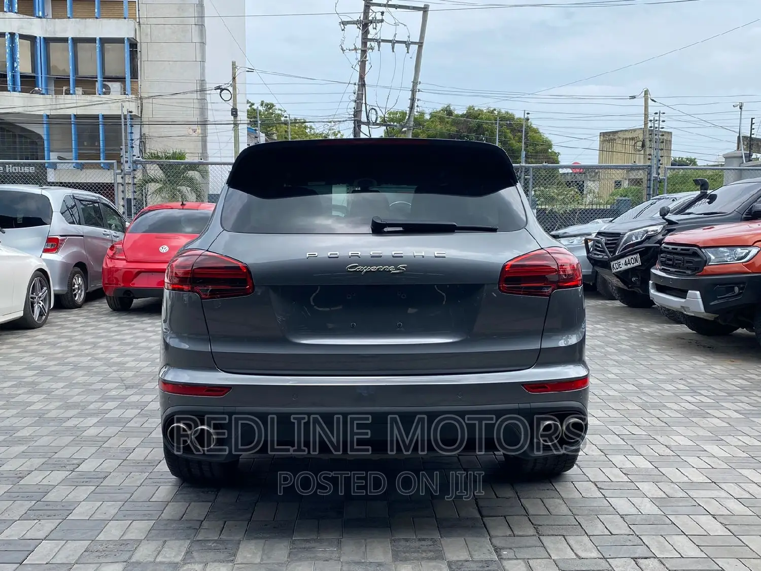 Porsche Cayenne Turbo AWD 2016 Gray