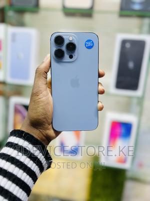 Apple iPhone 13 Pro 256 GB Blue - main view
