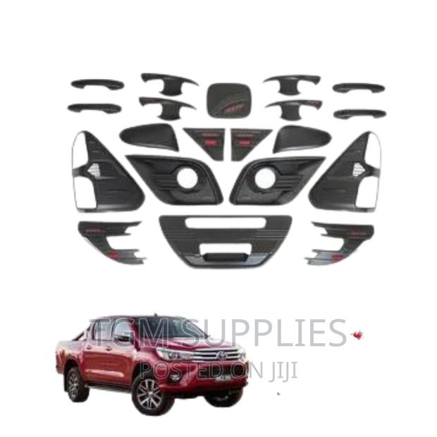 Full Black Kit Hilux Revo Rocco New Shape - thumbnail 2
