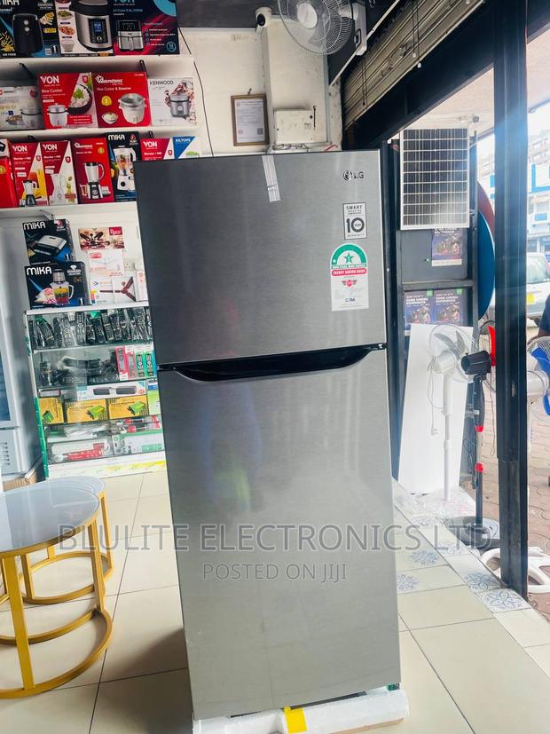 Lg Refrigerator - thumbnail 3