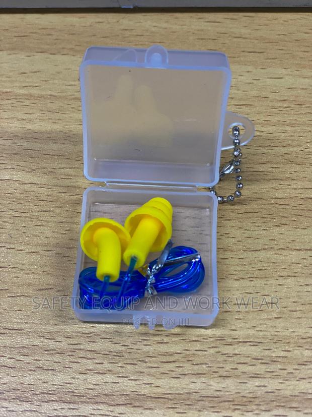 Noise Cancelling Ear Plugs - main view