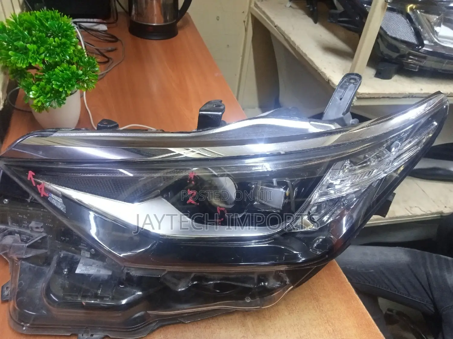 Toyota Auris New Model LHS Headlight
