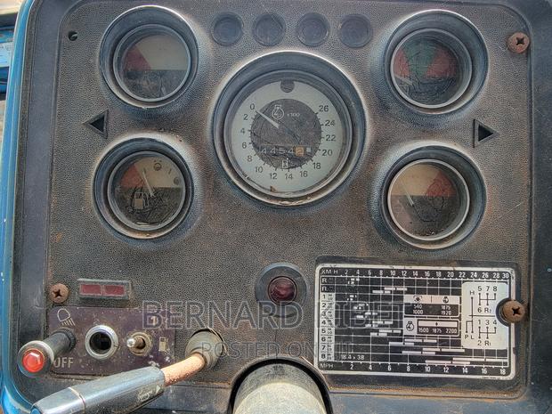 Ford Tw 20 Tractor - thumbnail 7