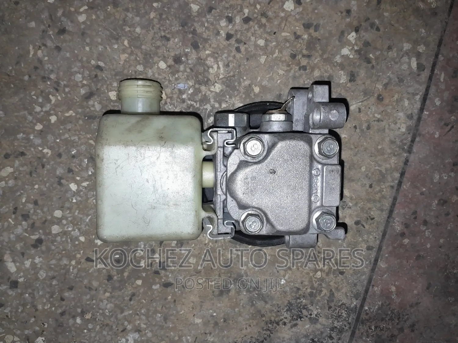 Power Steering Pump for Mazda Cx7/Atenza 2007 Model