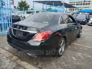 Mercedes-Benz C180 2017 Black