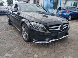 Mercedes-Benz C180 2017 Black