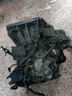 Nissan Tiida Hr15 Gearbox