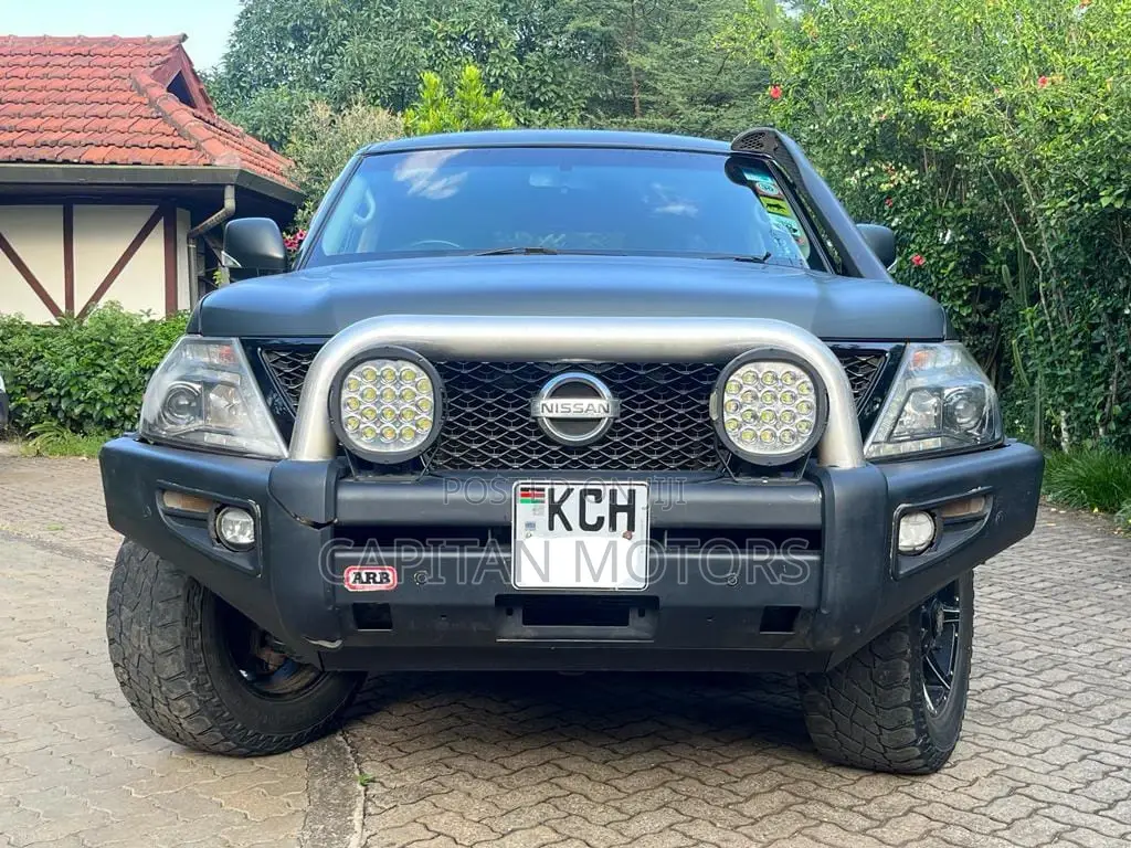 Nissan Patrol 2013 Gray