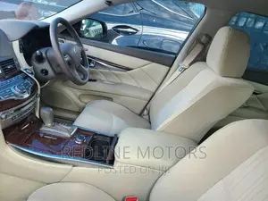 Nissan Fuga 2016 Gray