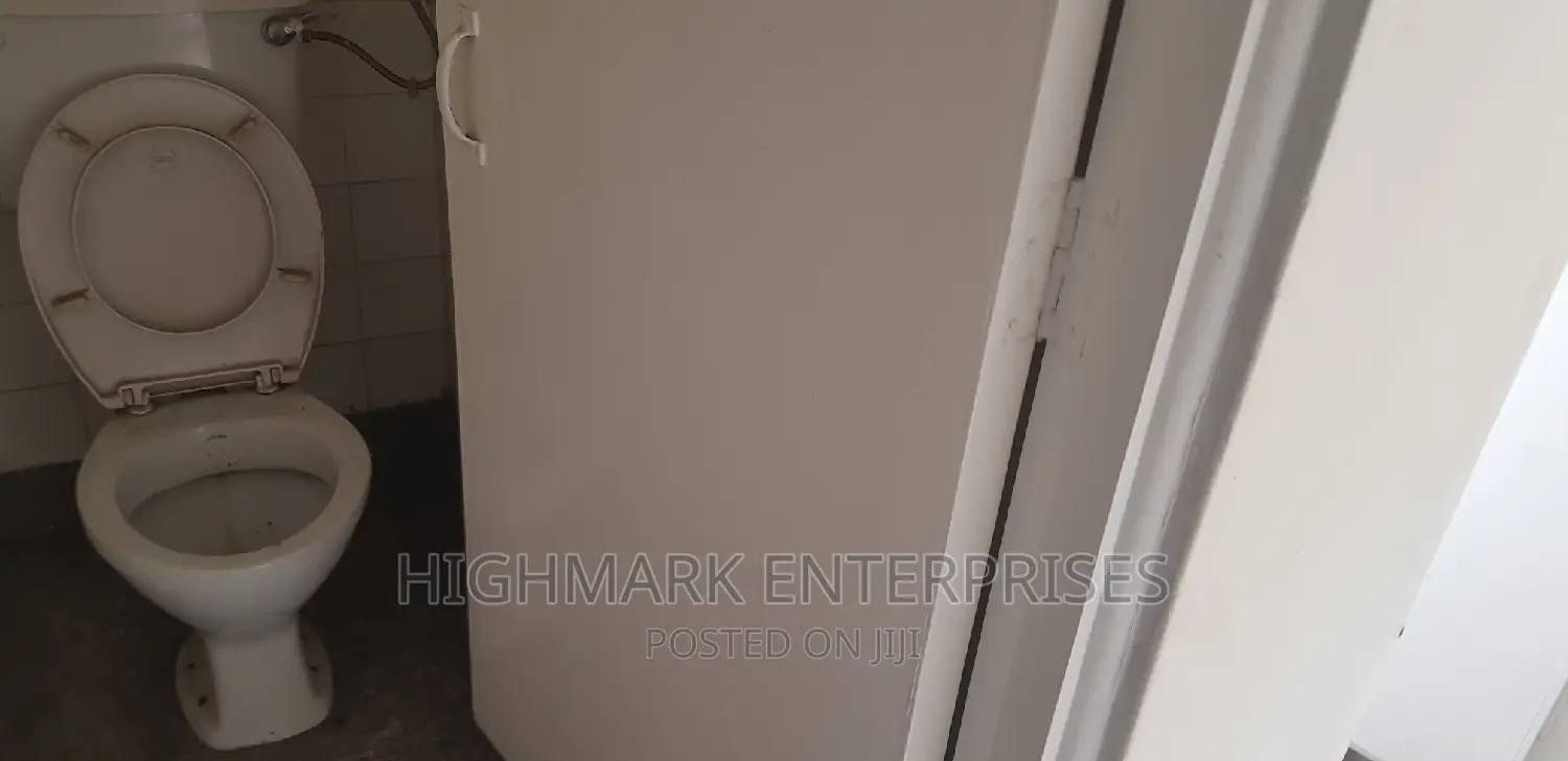 Godown to Let;10000 Sq Ft.Embakasi