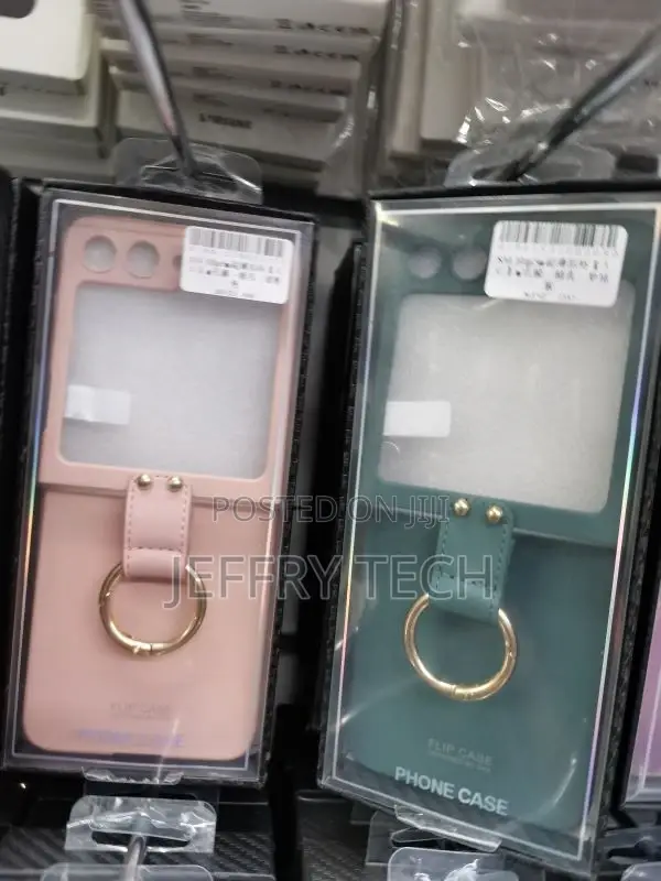 SAMSUNG Galaxy Z Flip5 Silicone Cover With Ring - Pink/Green