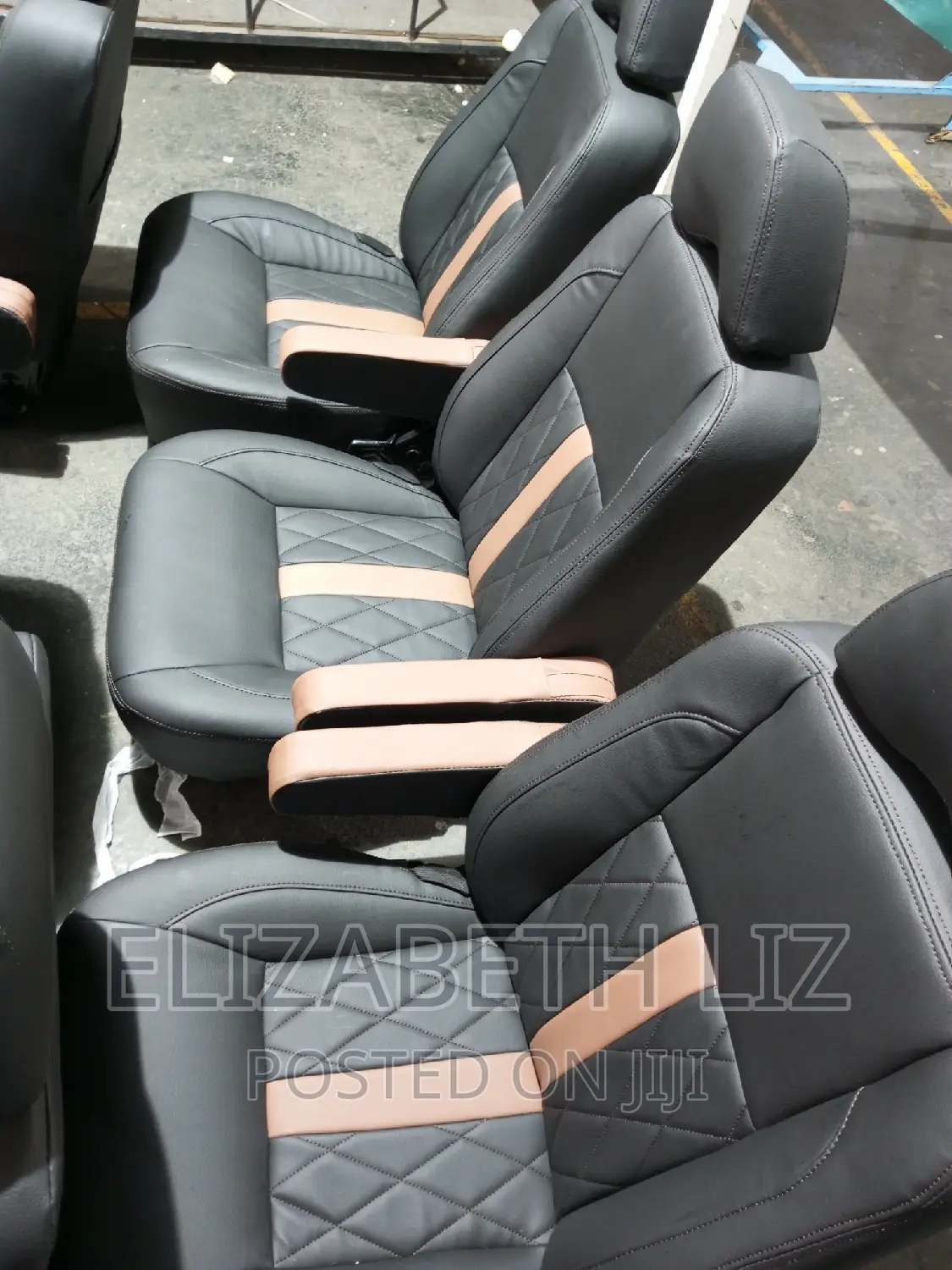 Luxury Safari Seat 2024