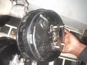 Toyota Shark 3l/5l Brake Booster Only