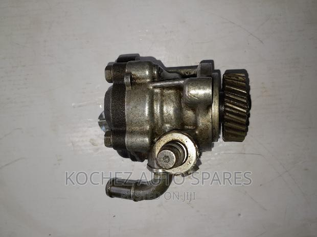 Power Steering Pump for Mitsubishi Delica L300 Van